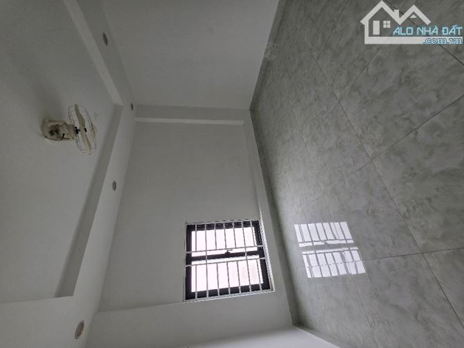 Bán nhà 2 tầng 64m2 (4x16), Hẻm xe tải Liên Khu 5-6, gần Nguyễn Thị Tú, chỉ hơn 4 tỷ - 4