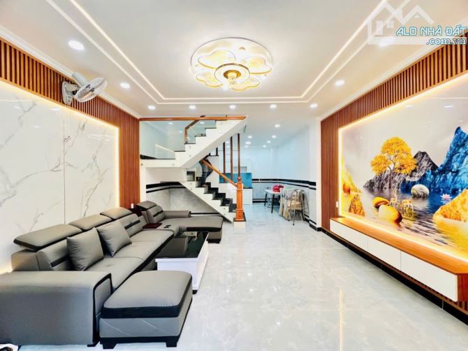 BÁN NHÀ ĐẸP LUNG LINH TÂN THỚI HIỆP QUẬN 12, HẺM XE TẢI, DT 45M² (4.5x11), 2 TẦNG, GIÁ RẺ - 4