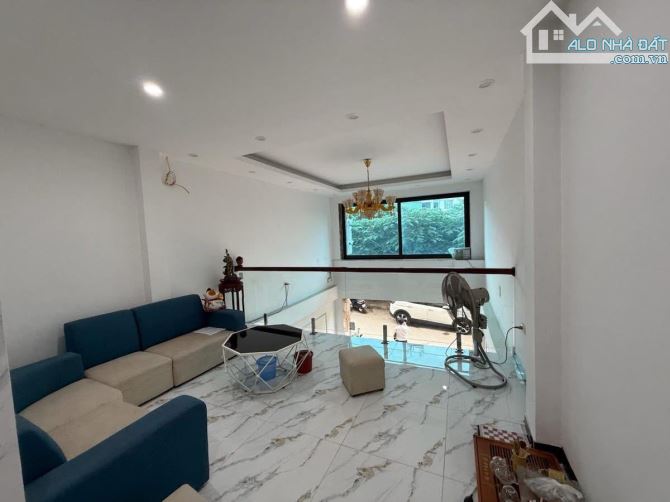 Phan Đình Giót ,diên tích  68m,  7tầng TM, MT 4.2m,giá 25 tỷ Thanh Xuân - 4