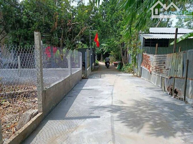 Bán đất 350 m2 đường Nguyễn Văn TRường 1,8 tỷ - 4