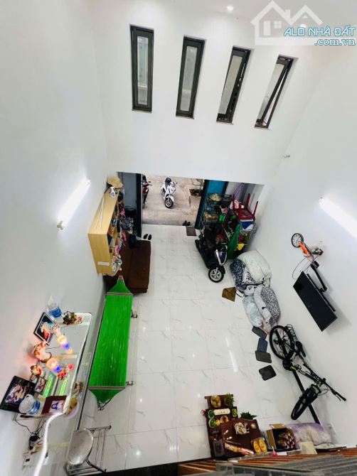1 XẸT PHẠM VĂN XẢO -VĂN CAO - VƯỜN LÀI - VỊ TRÍ SIÊU VIP 100M RA MẶT TIỀN CHỈ 10.5 Tỷ - 4
