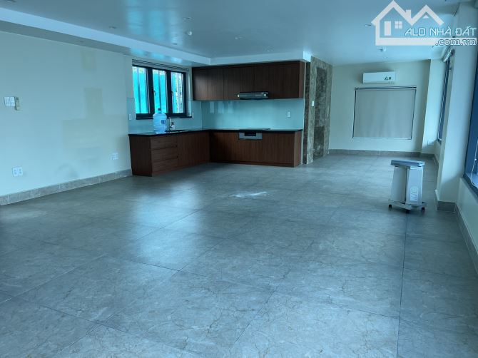 Bán toà nhà văn phòng mặt tiền Bình Thạnh_gần Hutech Ung Văn Khiêm_6x20m_7 tầng_HĐT 115tr - 4
