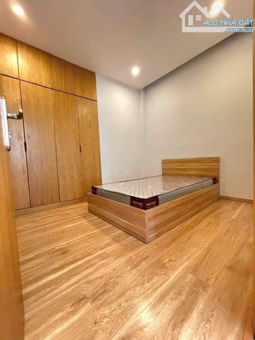 BÁN NHÀ GÒ VẤP, GẦN MẶT TIỀN NGUYỄN THÁI SƠN, DDHCN4, 60M² x 3 TẦNG, nhỉnh 5 TỶ TL - 4