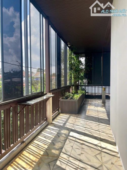 MTKD NGUYỄN VĂN LINH DT: 6x38m. GIÁ: 8,5 TỶ - NHÀ 1 TRỆT 1 LẦU - 5