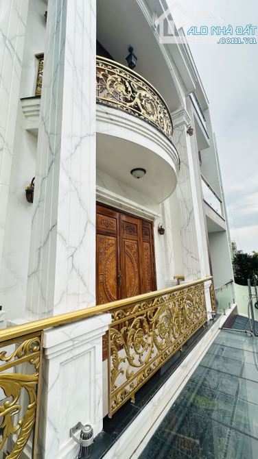 BIỆT THỰ PHONG CÁCH CHÂU ÂU- GIÁP TÂN PHÚ- NGANG GẦN 9M - 5