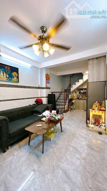 Mặt tiền đường số Khánh Hội vip Q4 có 5 tỷ - 5