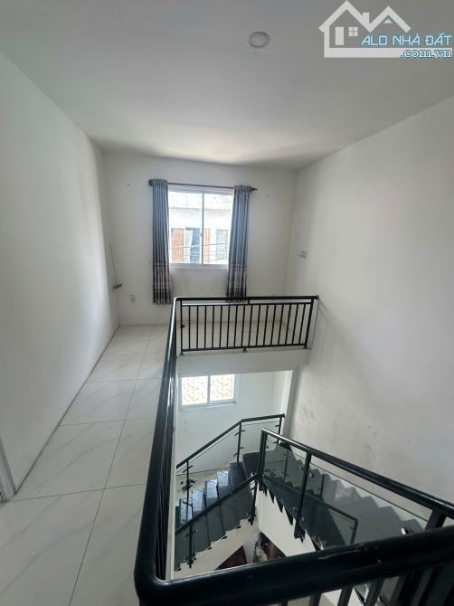 Bán nhà 1 trệt 1 lầu hẻm Daisu Trương Công Định, P7, Vũng Tàu - 5