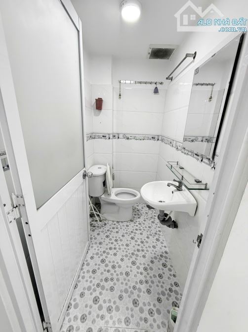 🔥 SIÊU PHẨM NHÀ ĐẸP NGUYÊN CĂN – QUẬN 12 – SỔ HỒNG RIÊNG 🔥 Hẻm xe hơi - 5