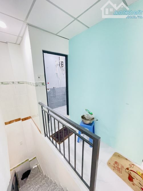 CỰC PHẨM QUẬN 11 -  NGAY VÒNG XOAY HOÀ BÌNH - NHÀ ĐẸP 2 TẦNG, CHỈ HƠN 4 TỶ - 5