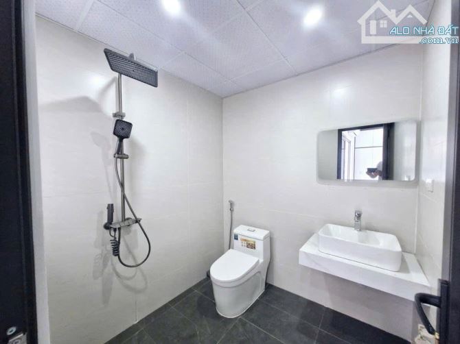 NÉT ĐẸP NHÀ Ở TÂY MỖ LÔ GÓC Ô TÔ ĐỖ CỔNG FULL NỘI THẤT - 5