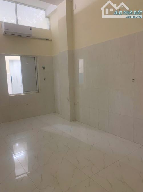 NHÀ 3 TẦNG 3 MÊ 91M2- HAI MẶT KIỆT TRƯỚC SAU- GẦN MẶT TIỀN LÊ QUANG SUNG- THANH KHÊ - 5