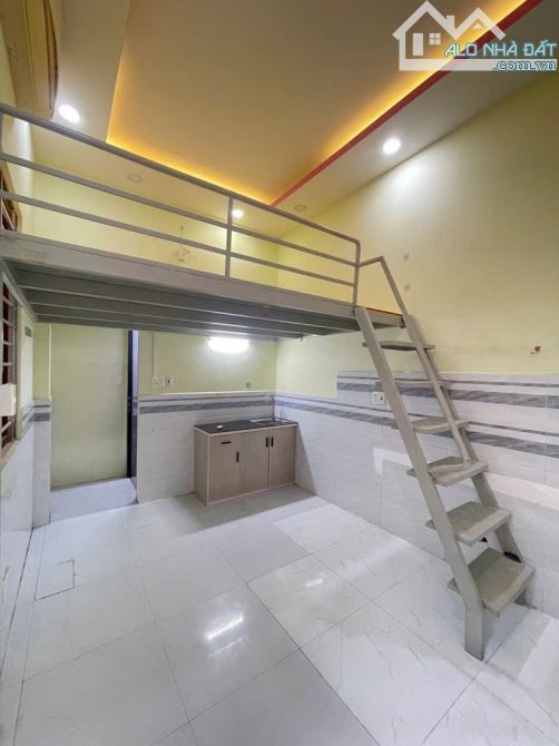 Bán nhà trọ 2 tầng, Nguyễn Văn Linh - 130m2 - Ngang 6.5m - Dòng tiền ổn định. 11,799 tỷ - 6
