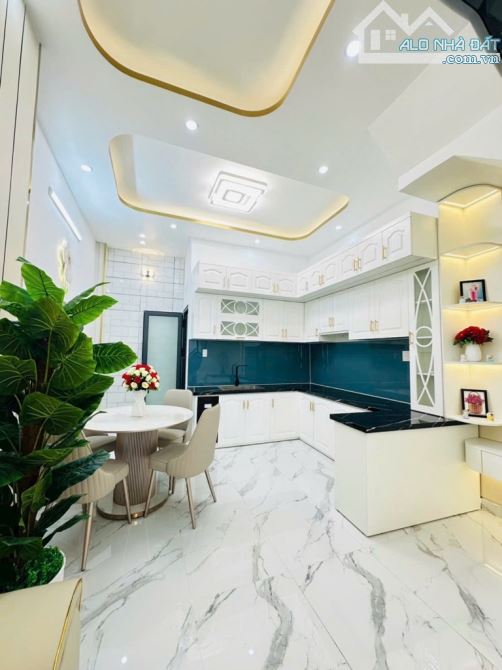 NHÀ 4 TẦNG XÂY MỚI 100%- HẺM XE HƠI ĐỖ CỬA - HẺM THÔNG HUỲNH THỊ ĐỔNG - ĐẦY ĐỦ NỘI THẤT MỚ - 6