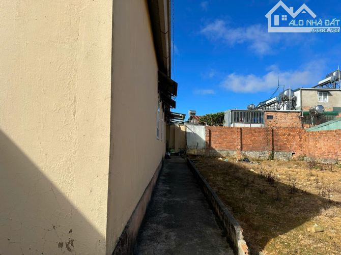 Bán nhà biệt thự Mặt tiền Trần Đại Nghĩa - P8 - 12.5 tỷ - 315m2 - 6