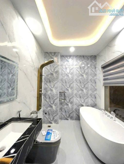 TÔI CẦN BÁN NHÀ SƯ VẠN HẠNH,P12, QUẬN 10. GIÁ 4TỶ980/54,9M2(4,5x12,2m). CHO THUÊ 20TRIỆU - 6