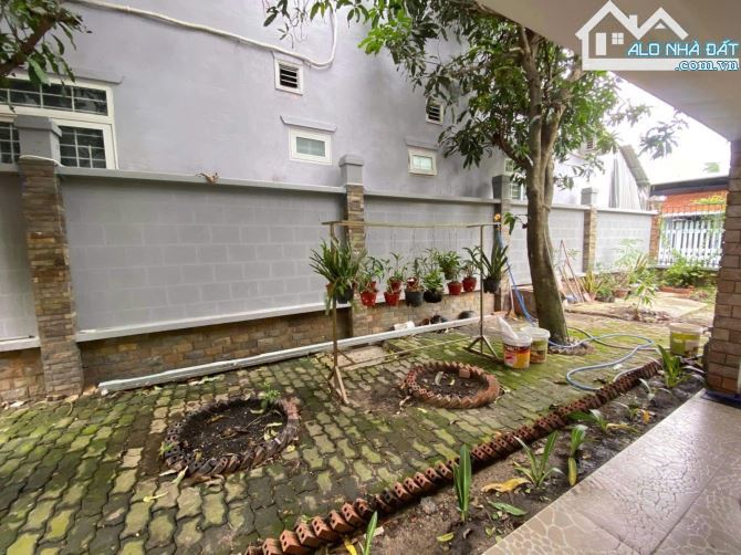 Biêt Thư Vườn Nhi Bỉnh Hóc Môn /17 x19 nhỉnh 6 tỷ - 6