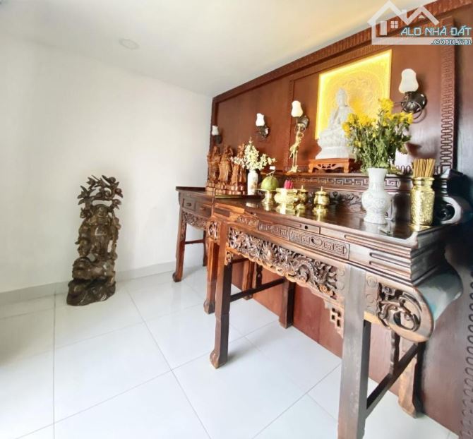 BÁN NHÀ HẺM 8m ĐƯỜNG CMT8 QUẬN TÂN BÌNH. - DT 48m2-4tầng BTCT-Giá 11tỷ - 6