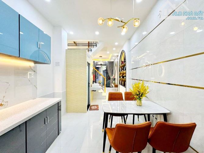 Cô ba ngộp ngân hàng cần bán gấp nhà Sư Vạn Hạnh Quận 10 - 7