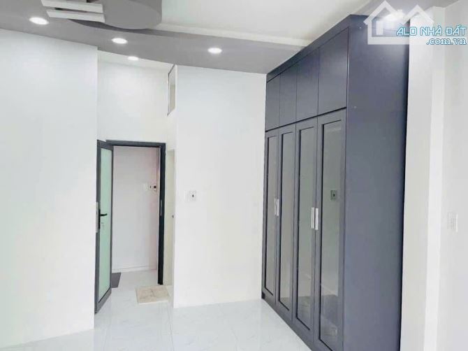 29m2 💁‍♂️💁‍♀️Nhà Đẹp hẻm bagac gần mặt tiền  đường số khu Vĩnh Hội Phường 4 Quận Tư  Nga - 7