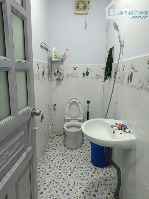 NHÀ MẶT TIỀM LÊ TẤN BÊ - 2 TẦNG - 100M² - NGAY GIAO LỘ KINH DƯƠNG VƯƠNG - GIÁ 6.5 TỶ - 7