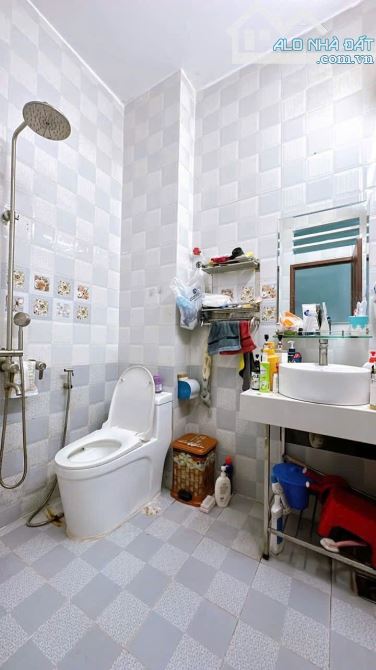 Mặt tiền đường số Khánh Hội vip Q4 có 5 tỷ - 7