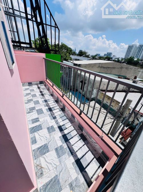 🌹NHÀ 3 TẦNG DƯƠNG BÁ TRẠC PHƯỜNG 1 QUẬN 8 - SỔ HỒNG RIÊNG - CHỈ LOANH QUANH 2TỶ🌹  👉DT: - 7