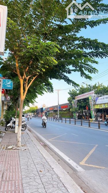 NHÀ MẶT TIỀN TRẦN HOÀNG NA KẾ WINMART , 8,8 TỶ TP CẦN THƠ - 8