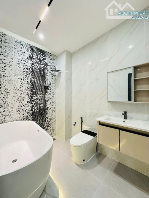 NHÀ 5 TẦNG FULL NỘI THẤT, Ô THANG MÁY, DT 4x16M, KHU CAO TẦNG ĐỒNG BỘ VIP, GÒ VẤP, 10.X TỶ - 9