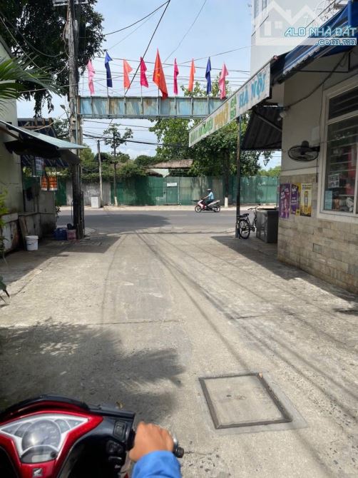 💥NHÀ HẺM Ô TÔ ĐƯỜNG HOÀNG DIỆU 134M Giá 8 Tỷ 200 - 9