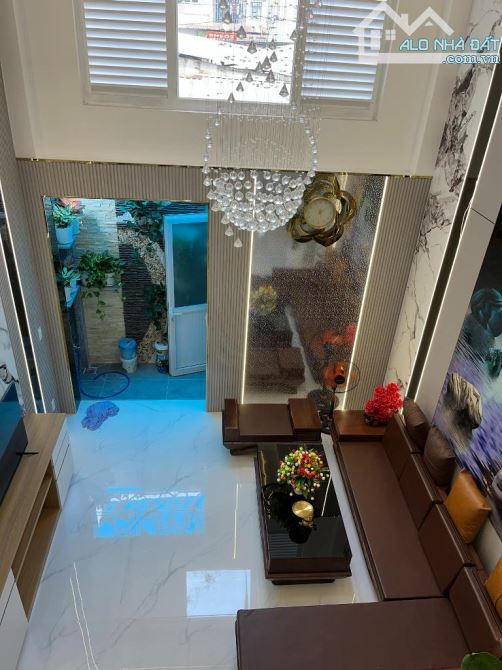 SIÊU PHẨM 6 TẦNG - FULL NỘI THẤT - KHU CAO TẦNG ĐỒNG BỘ VIP - 4x15M - GÒ VẤP -  NHỈNH 8 TỶ - 3