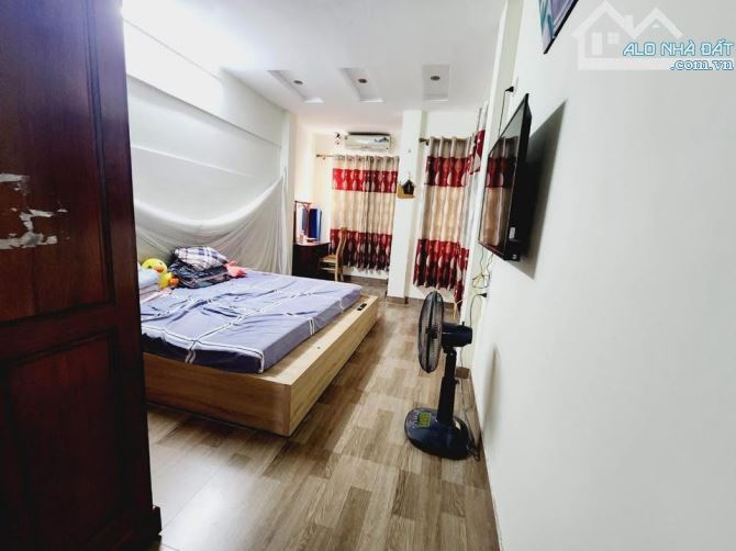 Phú Mỹ - Mỹ Đình - 36m2 - 6 Tầng - 4 Phòng Ngủ - 2 Thoáng - Gần Ô Tô - 9