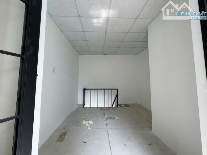 Lê Đức Thọ - Gò Vấp - 96m2 - 3 Tầng - 9.8 tỷ - Hẻm Ô tô - Hoàn công - SHR - 9