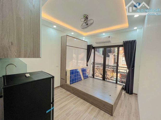 Bán tòa chung cư mini Hoàng Ngân – 97m², 7 tầng, 29 phòng, cho bên T3 thầu 90tr/tháng