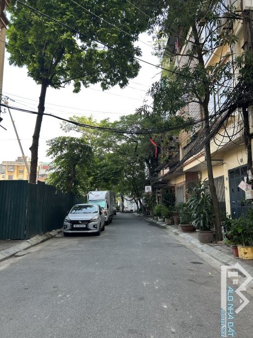 Bán gấp trong tháng mảnh đất Tôn Đức Thắng 66m2 x MT 5m sát Văn Miếu