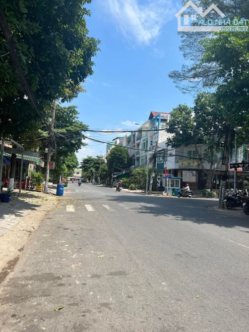 Bán nhà đường Số 46 khu Tên Lửa, 5 x 20m, 3 lầu, 11.7 tỷ. - 2