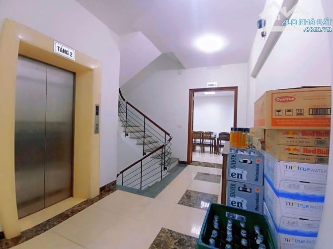Bán nhà mặt phố Nguyễn Hữu Thọ, 160m2, Mặt tiền 8m, Giá 120 tỷ, cực hiếm, vị trí đẹp nhất