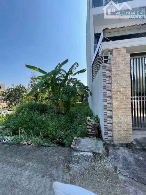 Bán 106m2 đất sát chung cư, ngay sau chợ Lương Quán, Nam Sơn đường ô tô, giá 2,x tỷ - 5
