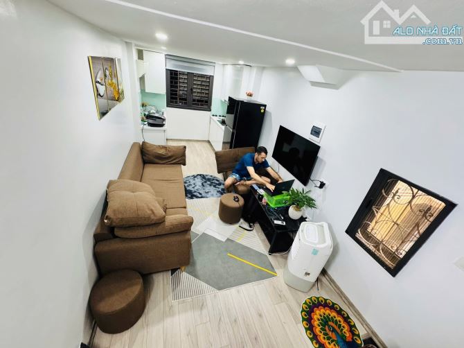 Đội Cấn, 22m, 3ngủ, Lô góc, Ngõ 4m thông khắp ngả, Nhà mới đẹp full nội thất xịn xò Ở luôn