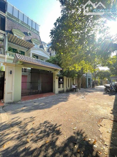BÁN BIỆT THỰ ĐỖ ĐÌNH THIỆN, MỸ ĐÌNH 1 - ĐẲNG CẤP THƯỢNG LƯU. 198m2 - 66 tỷ