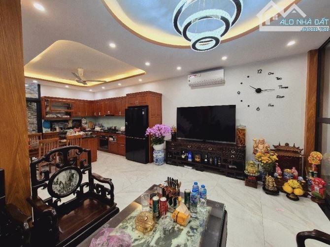 🏠 KIM ĐỒNG VIP! 45M x 4T, NGÕ RỘNG, GẦN BẾN XE, CHỈ HƠN 7 TỶ