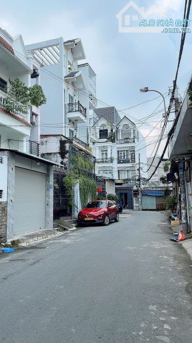 nhà này không mua thì mua nhà nào tân bình phường 15  mặt tiền đường Huỳnh Văn nghệ 5ty8