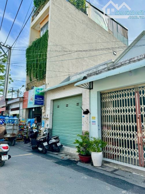 Bán nhà 4x12 xây 2 tầng, đường nhựa Trung Mỹ Tây, Q 12, hơn 3 tỷ