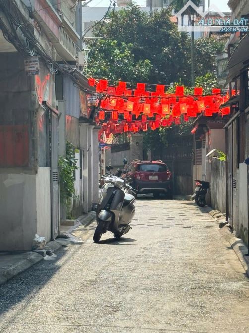 🔥 SIÊU RẺ - NHỈNH 7 TỶ - 52M BÁN ĐẤT TẶNG NHÀ .