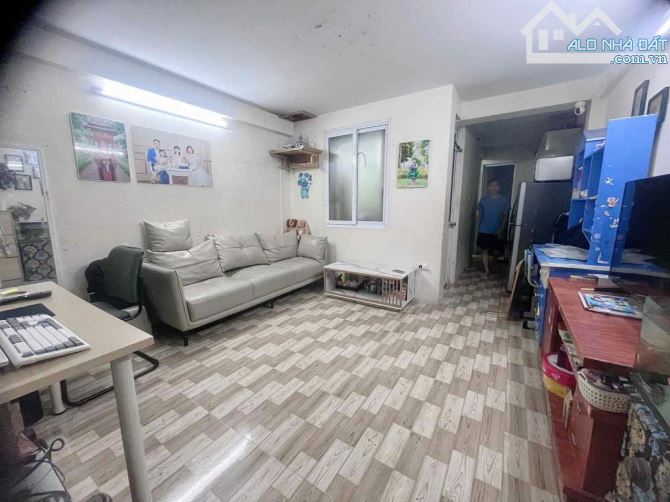 Cần bán căn hộ CCMN phố ĐẠI LINH ,TRUNG VĂN 2 ngủ giá 1,35 tỷ