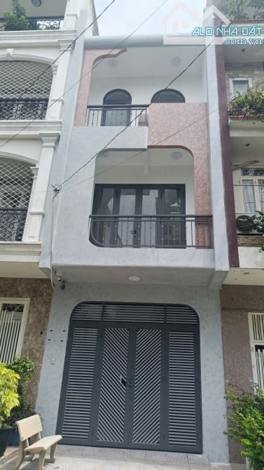 MẶT TIỀN KHU TÊN LỬA,NGAY CHỢ DA SÀ (4 x 13 x 3 TẦNG) 8.1 TỶ TL