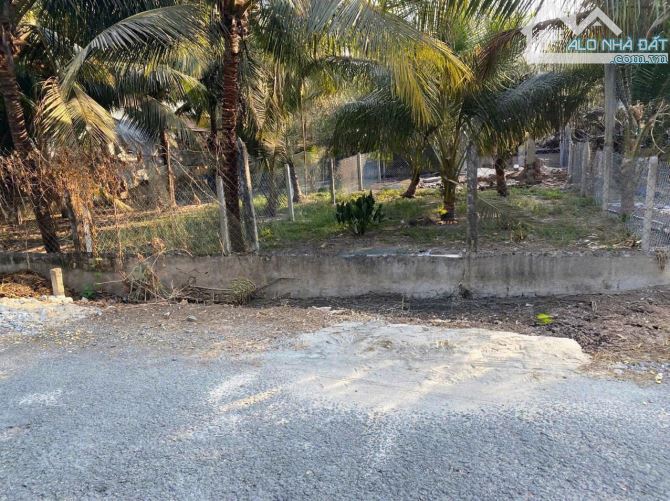 Cần bán lô đất 147m2 giá 650 triệu đường Đặng Thị Tô, xã Trung Lập Hạ, Củ Chi