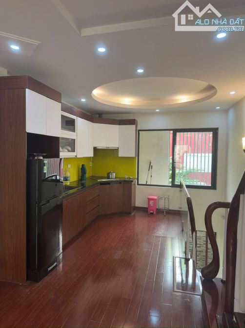 CẦN BÁN NHÀ VÕNG THỊ TÂY HỒ 50m2, 5 TẦNG MẶT TIỀN 3,7m GIÁ  15.2 TỶ