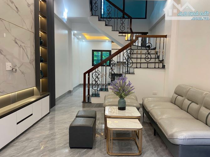 ✅ CC cần bán nhà 3 tầng phố Trương Hán Siêu – P. Nhị Châu, TP Hải Dương