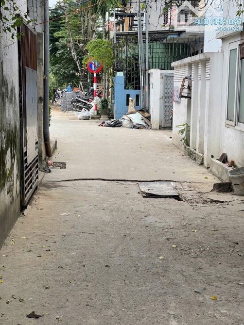 CHO THUÊ NHÀ 3 TẦNG MẶT TIỀN NGUYỄN LƯƠNG BẰNG, TP HUẾ