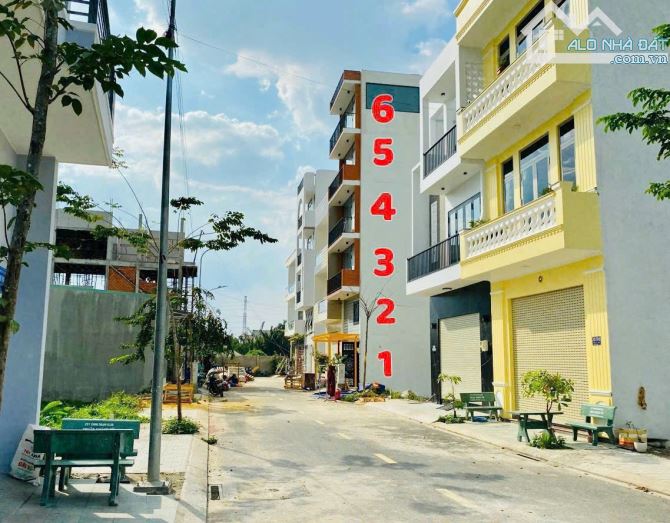MT đường nhựa 10m, AN PHÚ ĐÔNG, Q12, 5x10 XD 6Tầng giá 3,9 tỷ